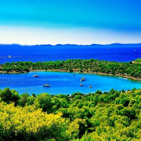 Hiza I * Betina (Sibenik-Knin)