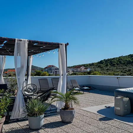 Hiza I アパート ベティナ