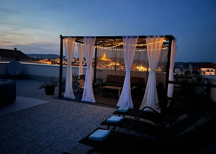 Hiza I * Betina (Sibenik-Knin)